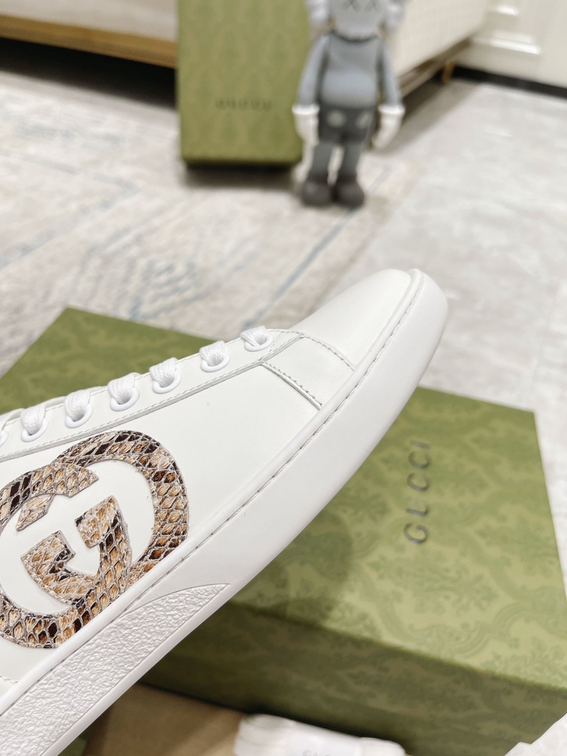 Gucci Sneakers